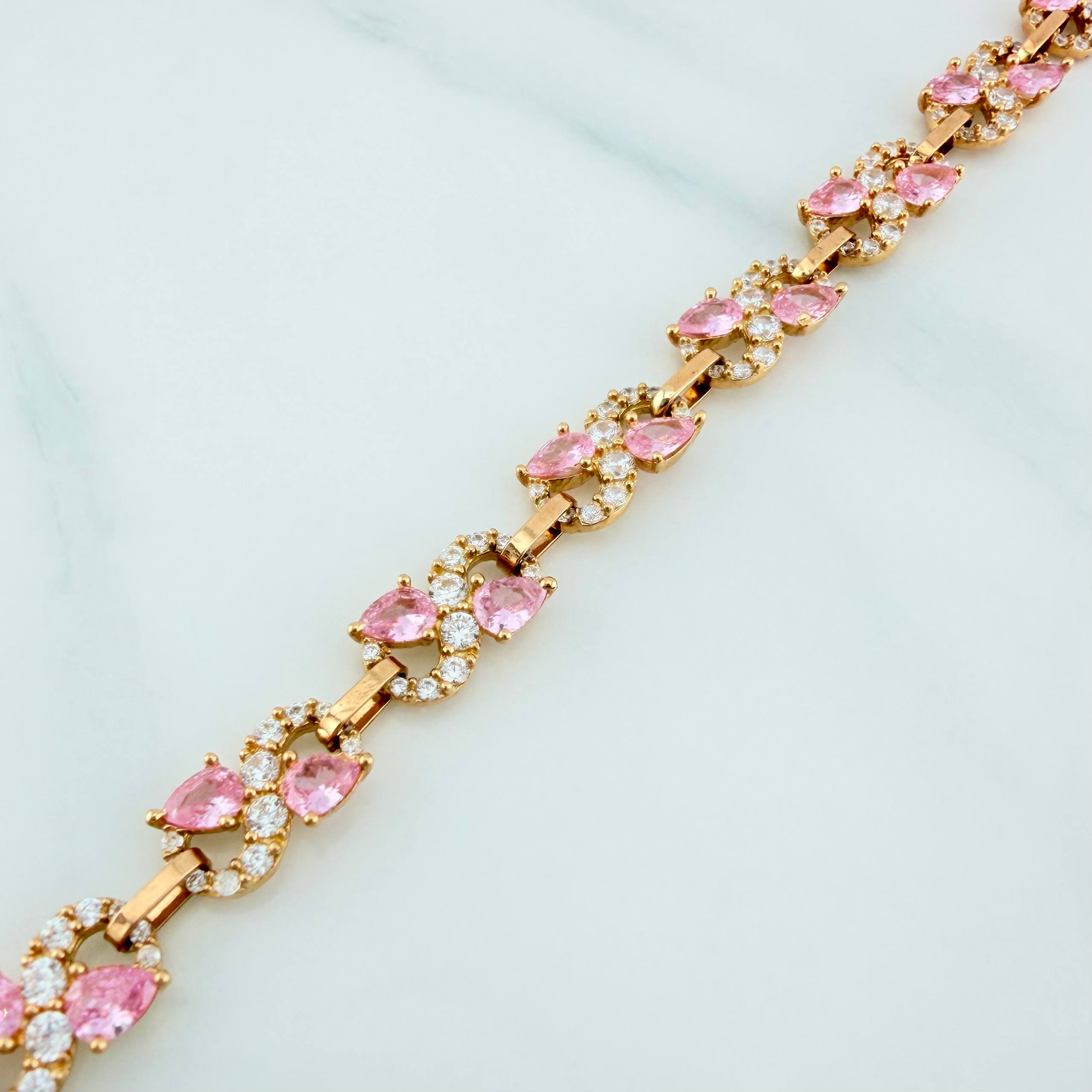 Infinite Bracelet 10.35 g / 7 1/2 in / 6.41 mm Yellow Gold 18K