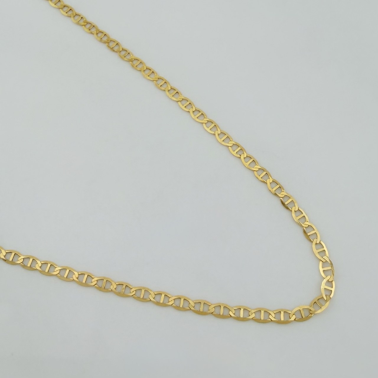 Flat Mariner Chain 1.3 g / 19 3/4 in / 1 mm 18K Yellow Gold