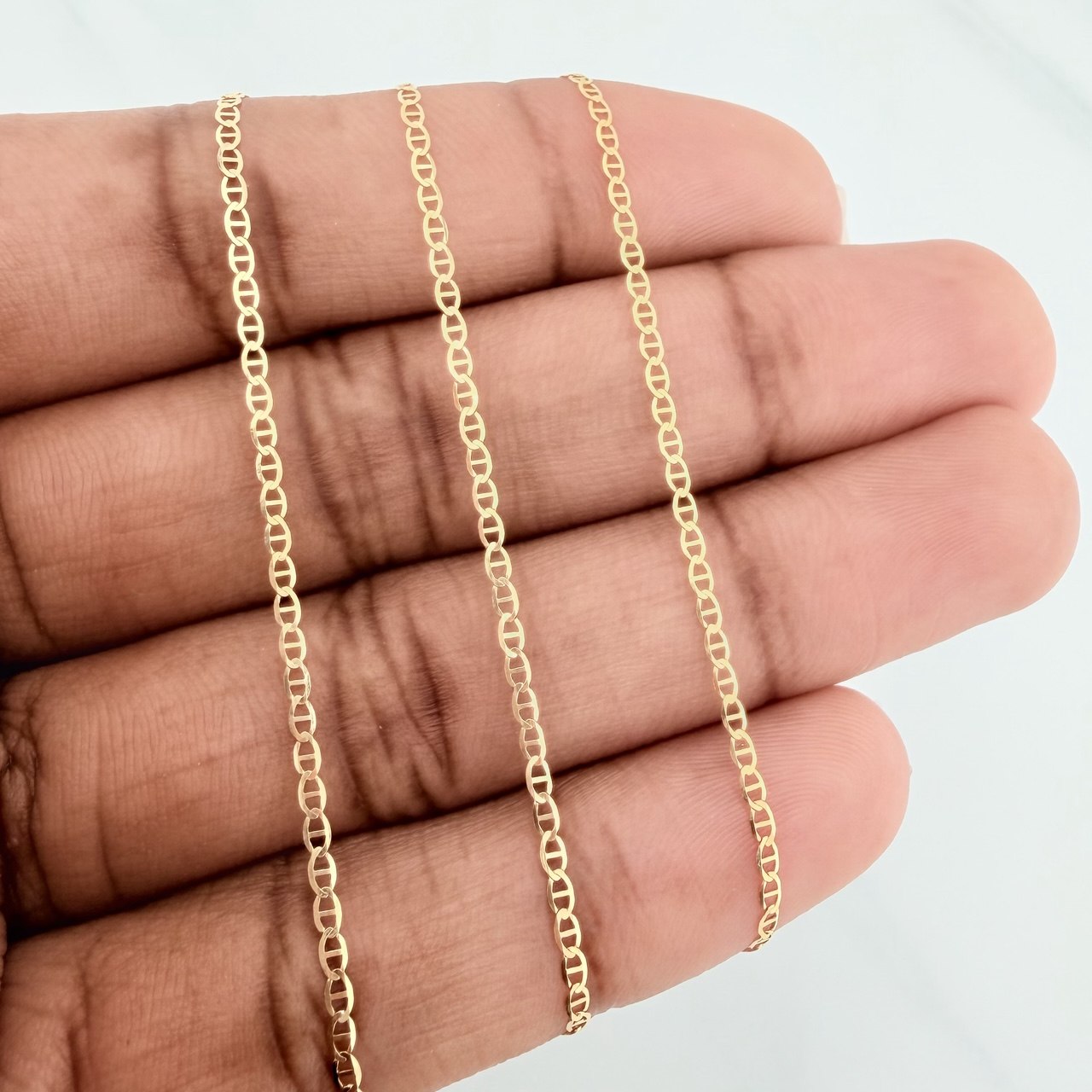 Flat Mariner Chain 1.3 g / 19 3/4 in / 1 mm 18K Yellow Gold