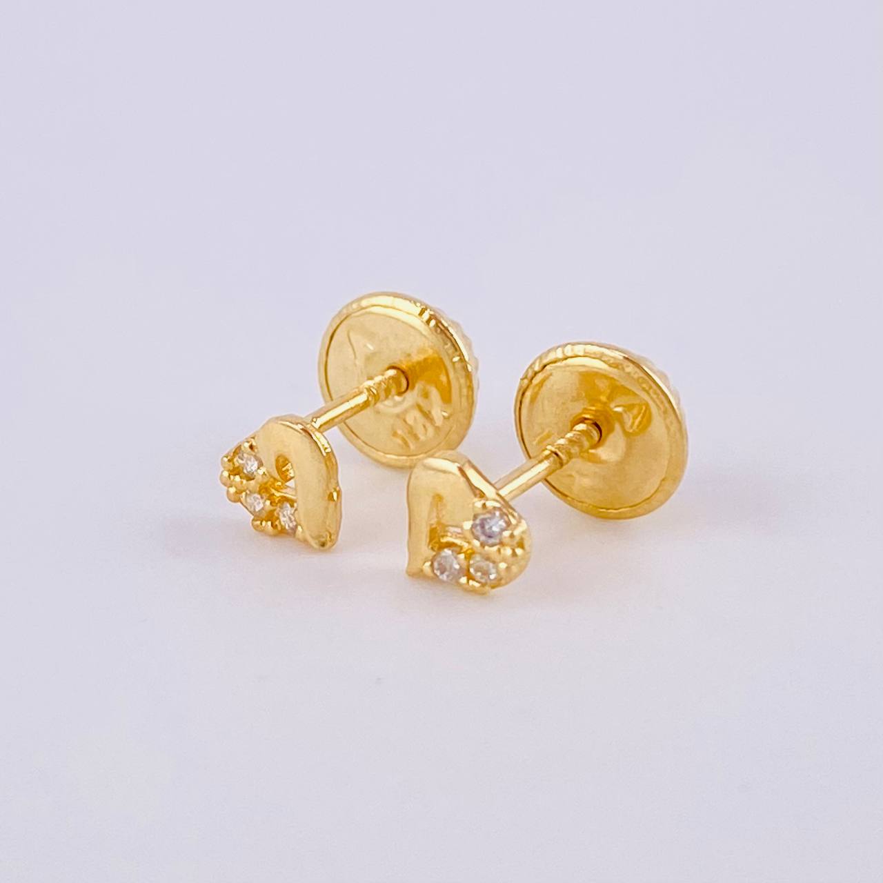 Stud Earrings Heart Silhouette 0.55 g / 3.7 mm Yellow Gold 18K