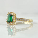 Rectangular Halo Solitaire Ring 2.5gr / Size 6 1/4 / 18K Gold ©
