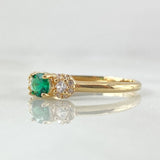 Solitaire Ring with Side Snowflakes 1.65gr / Size 6 3/4 / 18K Gold