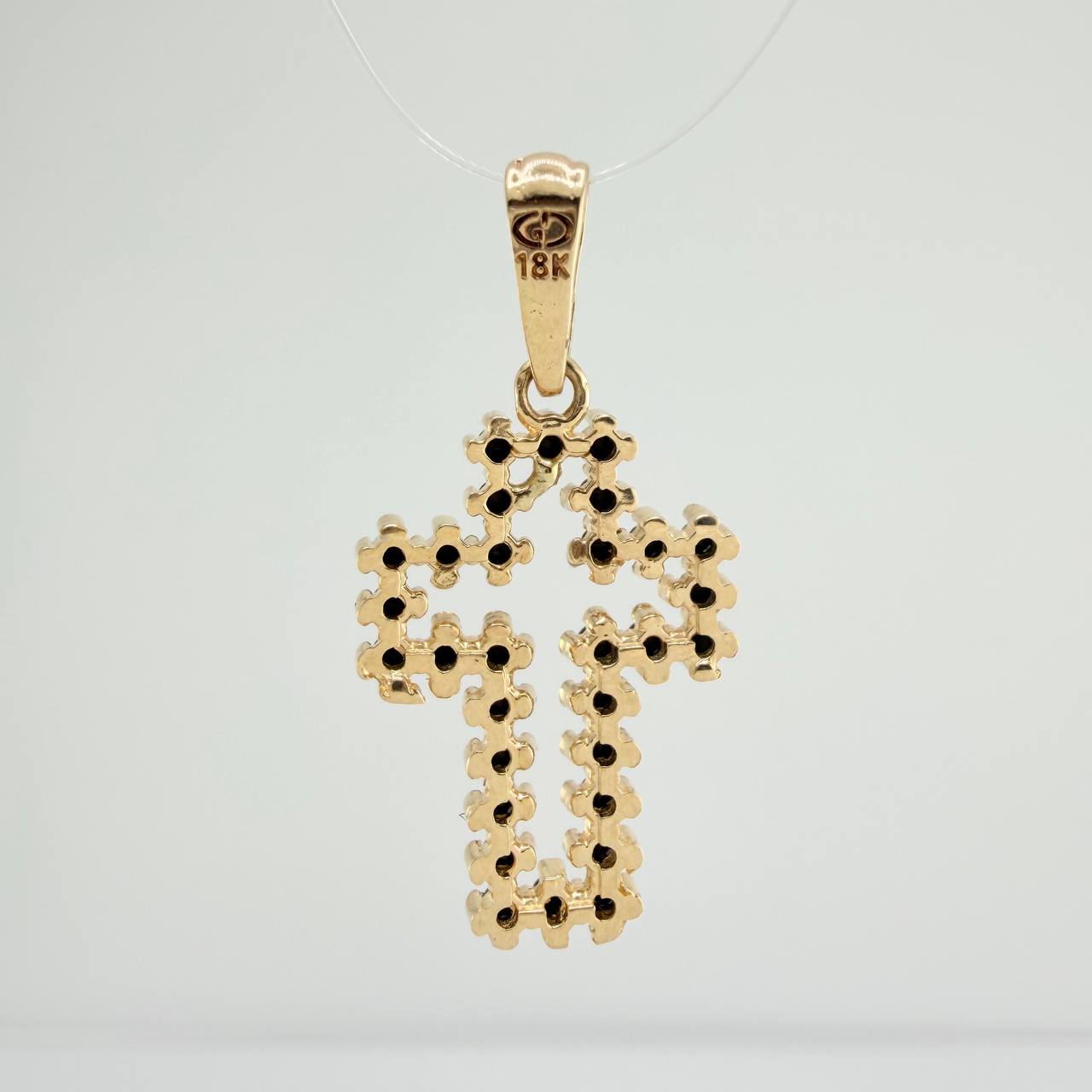 Dije Cruz Silueta 2.3gr / 1 1/4 in / Oro Amarillo 18K &