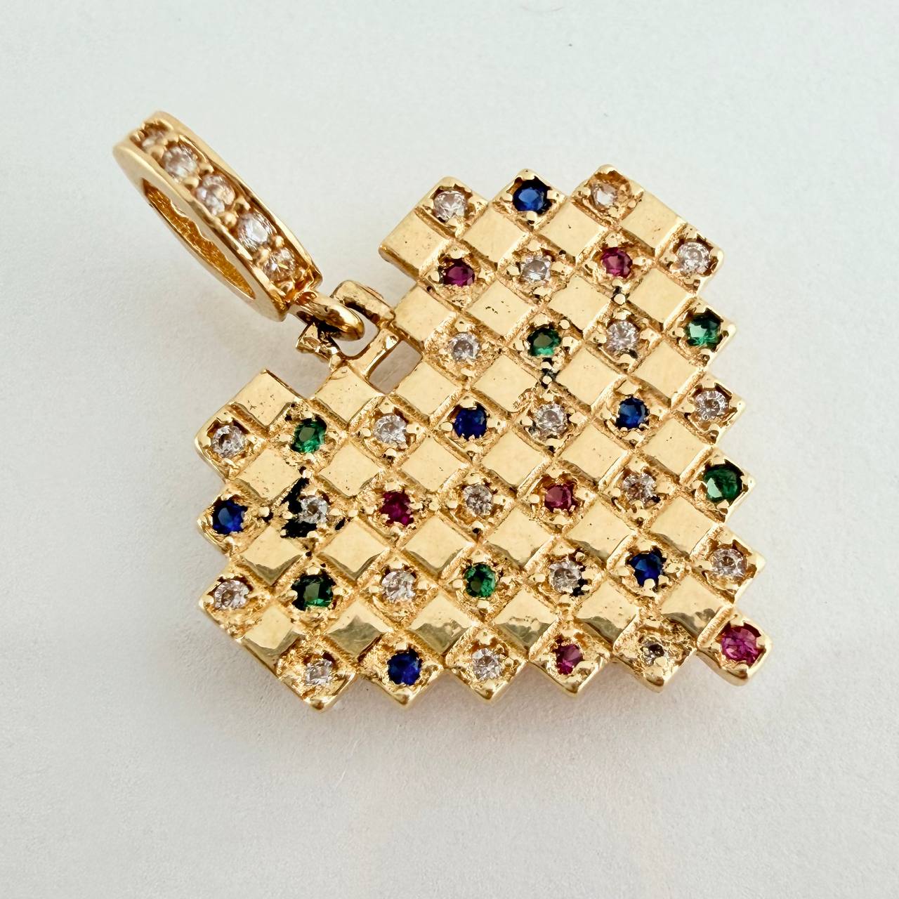 Dije Cuadricula Corazon 2.05gr / 3/4 in / Oro Amarillo 18K &