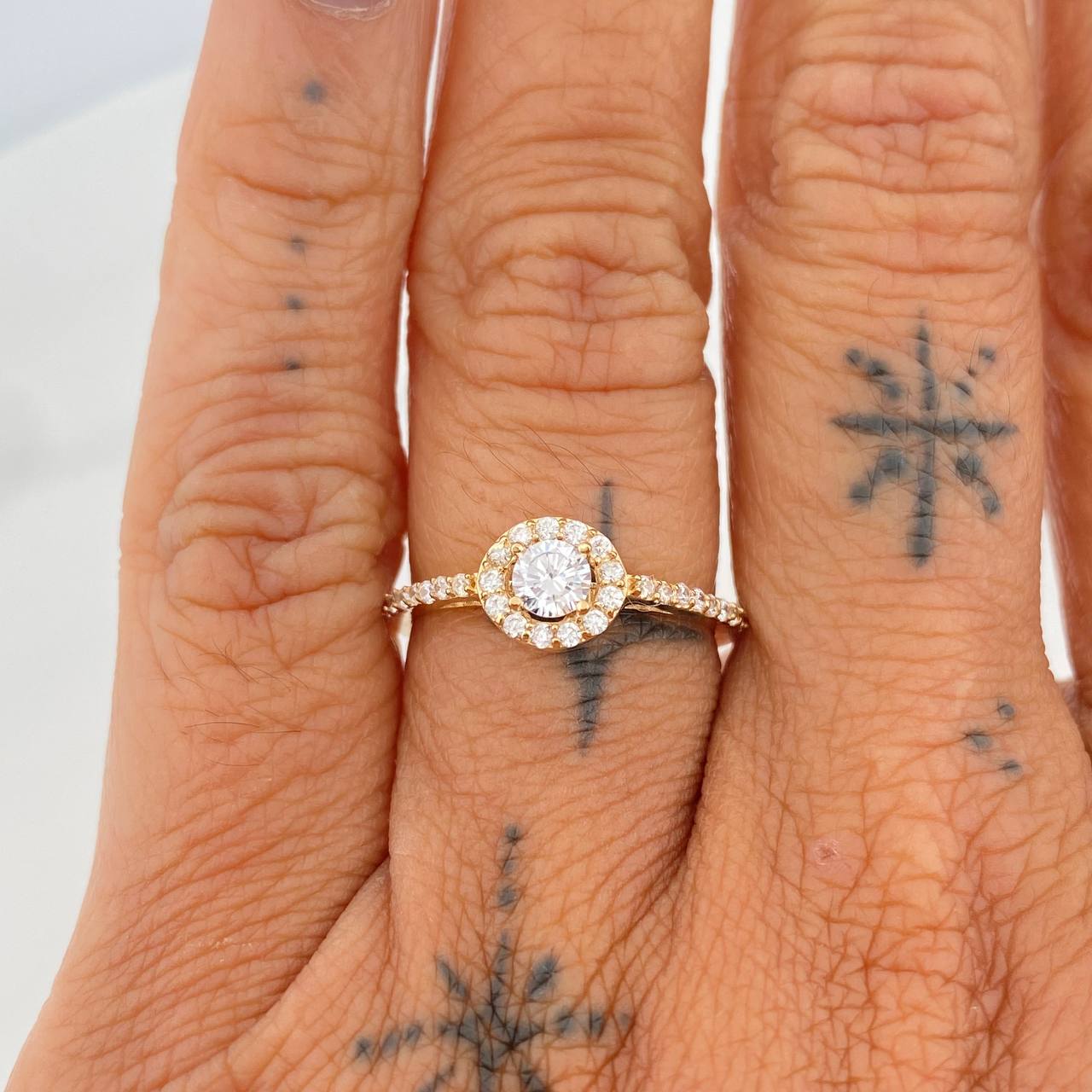 Churumbela Ring 2.3gr / T6 3/4 / 18K Yellow Gold %