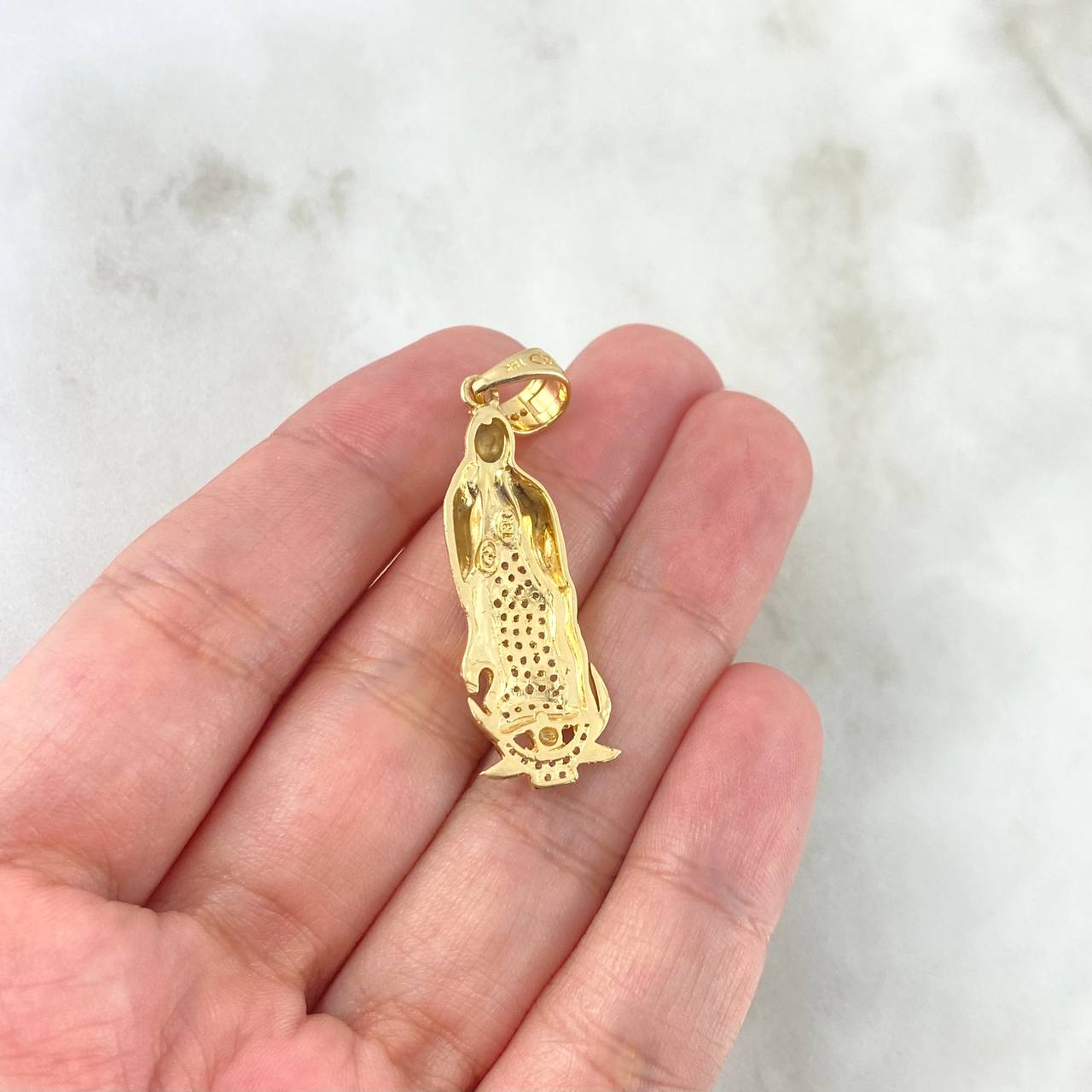 Pendant Virgin Guadalupe 5.55gr / 4.2cm / White Zircons Two-tone Yellow and White Gold