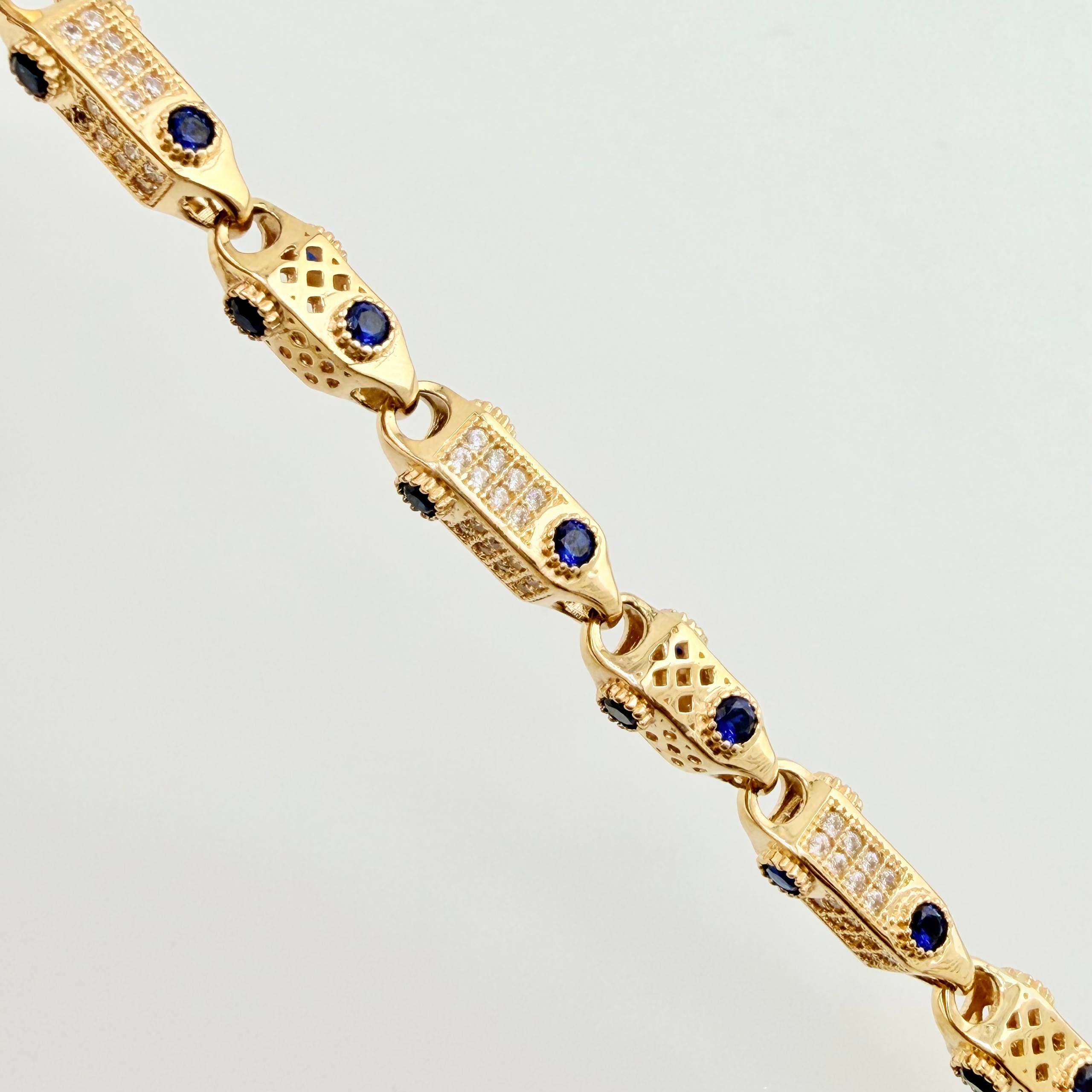 Rustic Chain with Three-Dimensional Cylinders 54.1gr / 25 1/2 in / 4mm Yellow Gold Nac.Esp. 18K ©