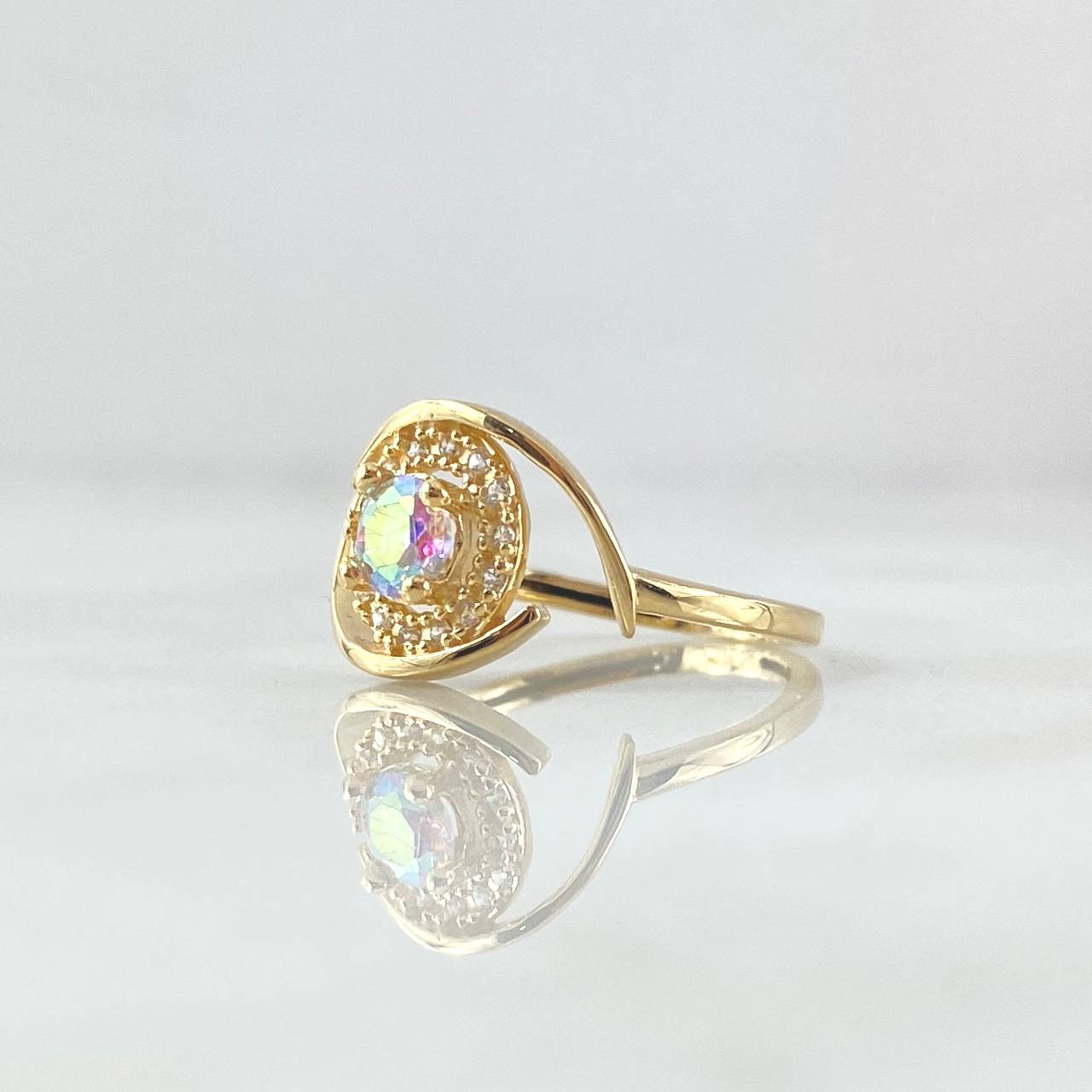 Solitaire Ring Embraced Sphere Translucent 2.45gr / Size 5 1/2 / White Zircons 18K Yellow Gold ©