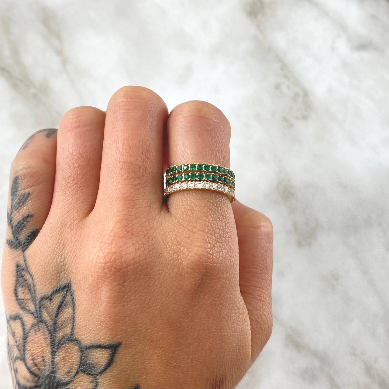 Triple Churumbela Ring 4.55gr / Size 5 3/4 / White Zircons Green Yellow Gold 18K ©