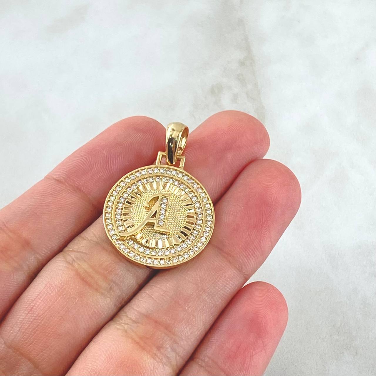 Pendant Letter A Medal 4.6gr / 3cm / White Zircons 18K Yellow Gold