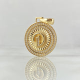 Pendant Medal Letter D 4.75gr / 1.3in / 18K Gold ©