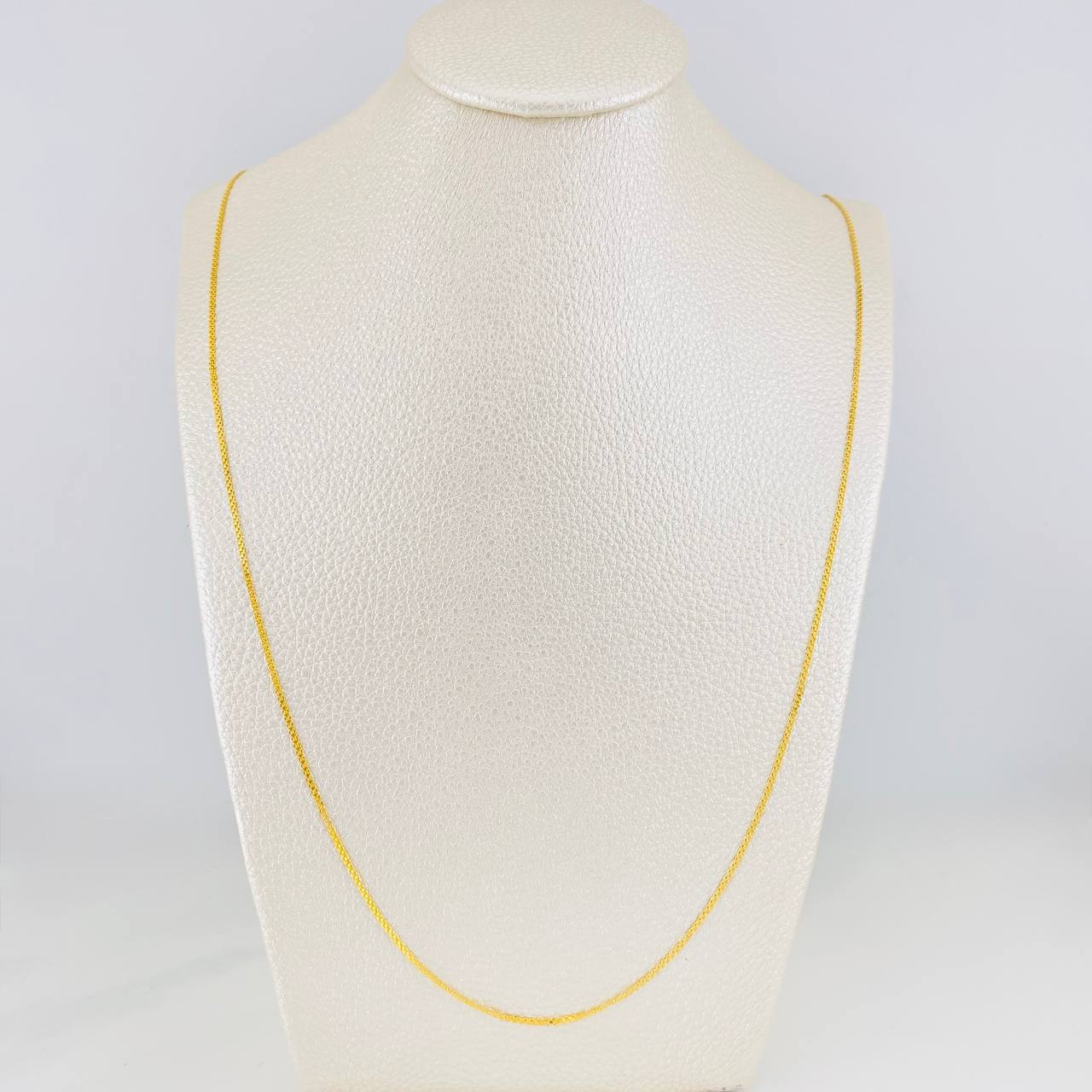 Cadena China 2.1g / 24 in / 0.87mm Oro Amarillo 18K