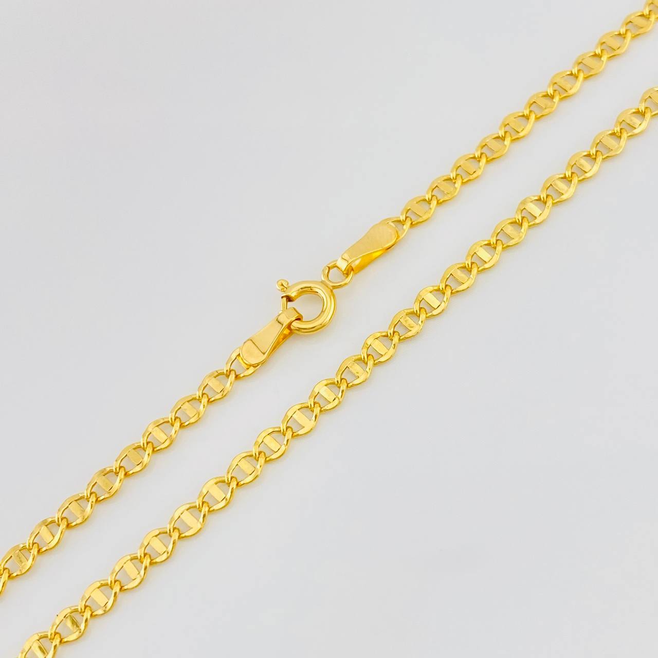 Flat Mariner Chain Volga 3.2g / 24 in / 2.75mm Yellow Gold 18K