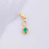 Dije Infinito Esmeralda 6pts 0.3g / 3/4 in Oro Amarillo 18K