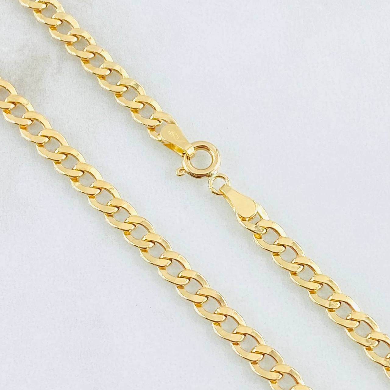 Cadena Cubana 7.1gr / 23 1/2 in / Oro Amarillo +1 18K