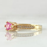 Crowned Solitaire Ring 1.9gr / Size 6 / 18K Gold *