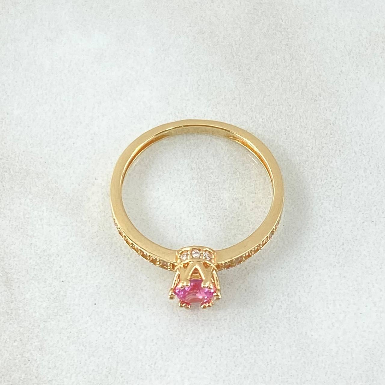 Crowned Solitaire Ring 1.9gr / Size 6 / 18K Gold *