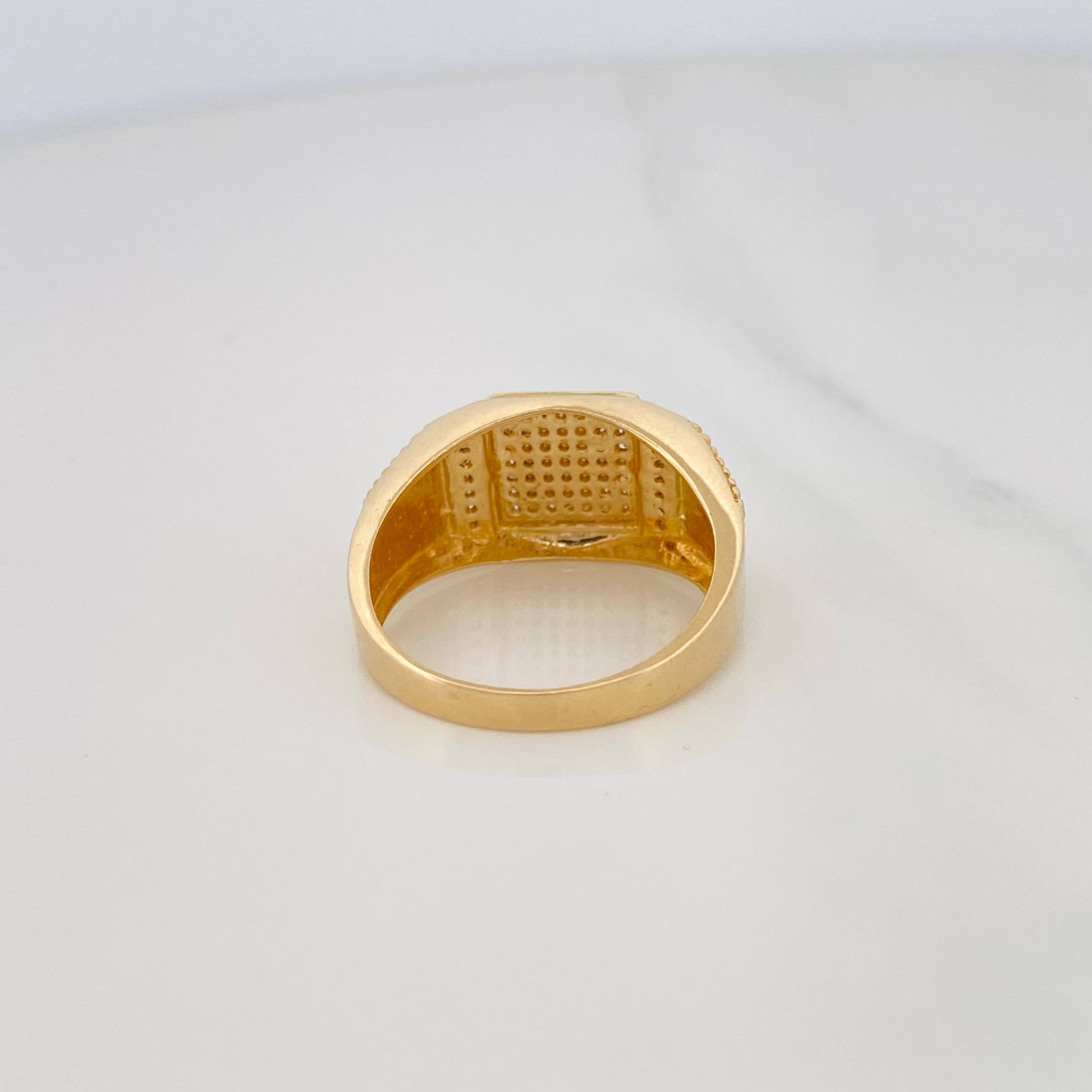 Anillo Sello Caballo 7.85g / T10 1/2 Oro Amarillo 18K