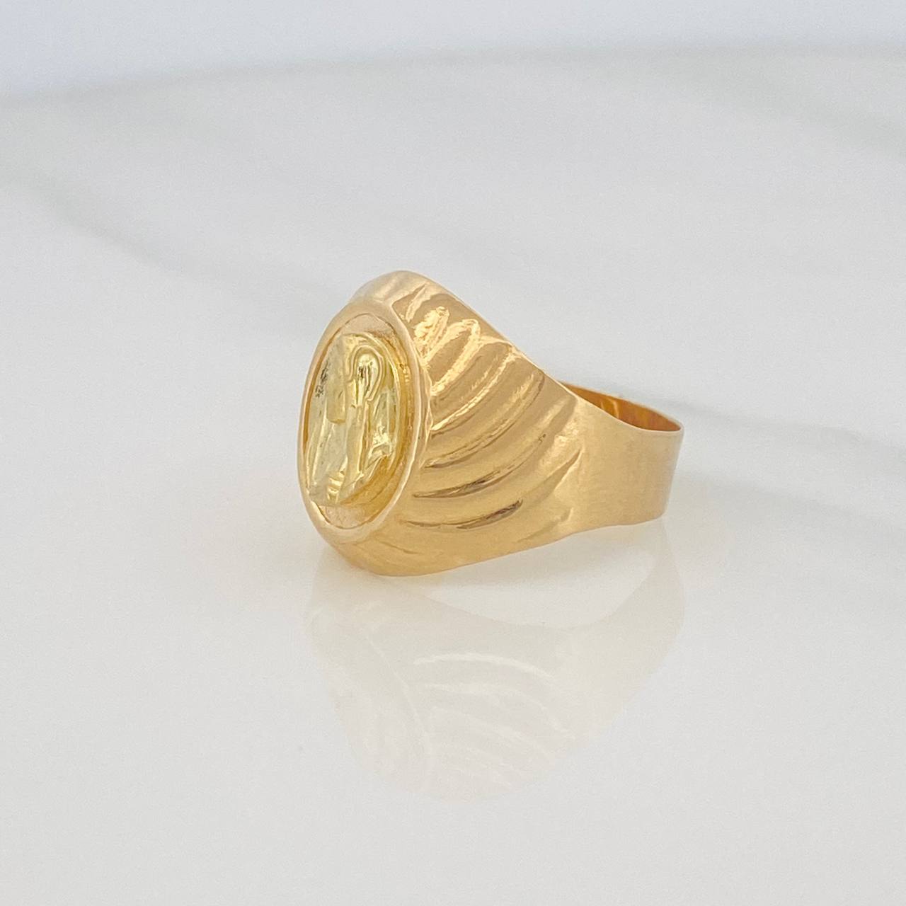 Anillo Jesus 4.15g / T8 3/4 Oro Amarillo 18K