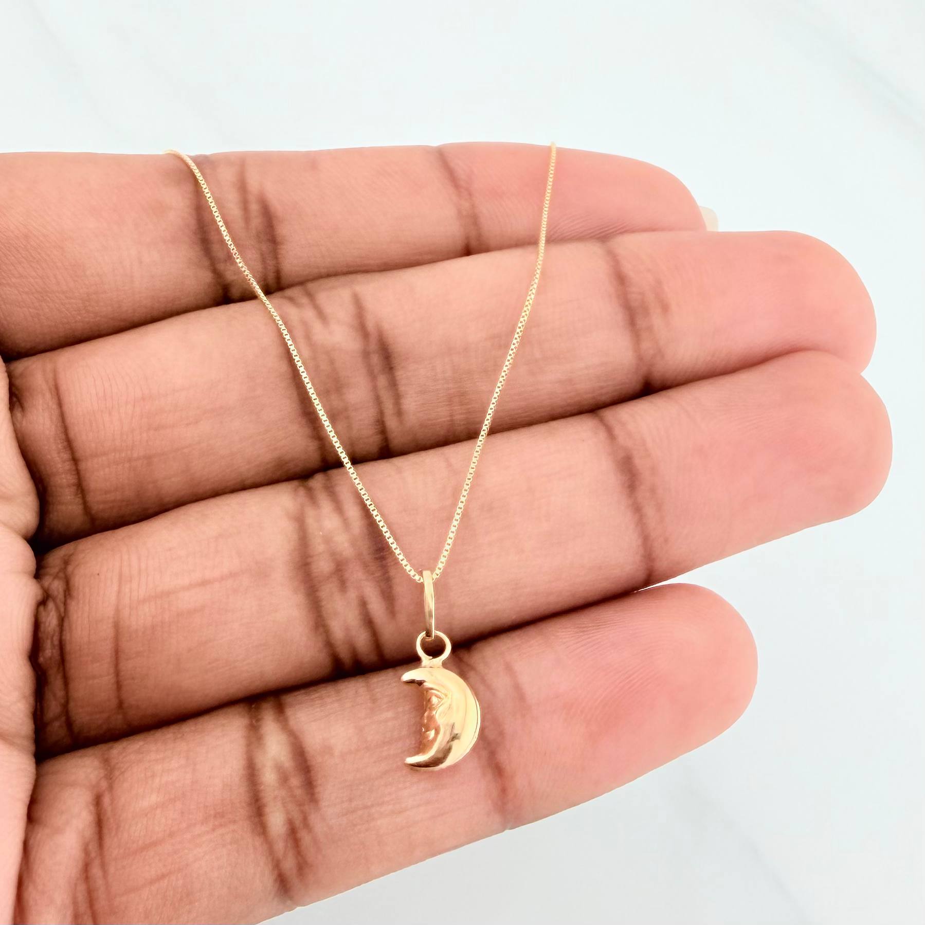 Set Cadena Veneciana + Dije Luna / 1,1gr / 17 3/4 in Oro Amarillo 18K