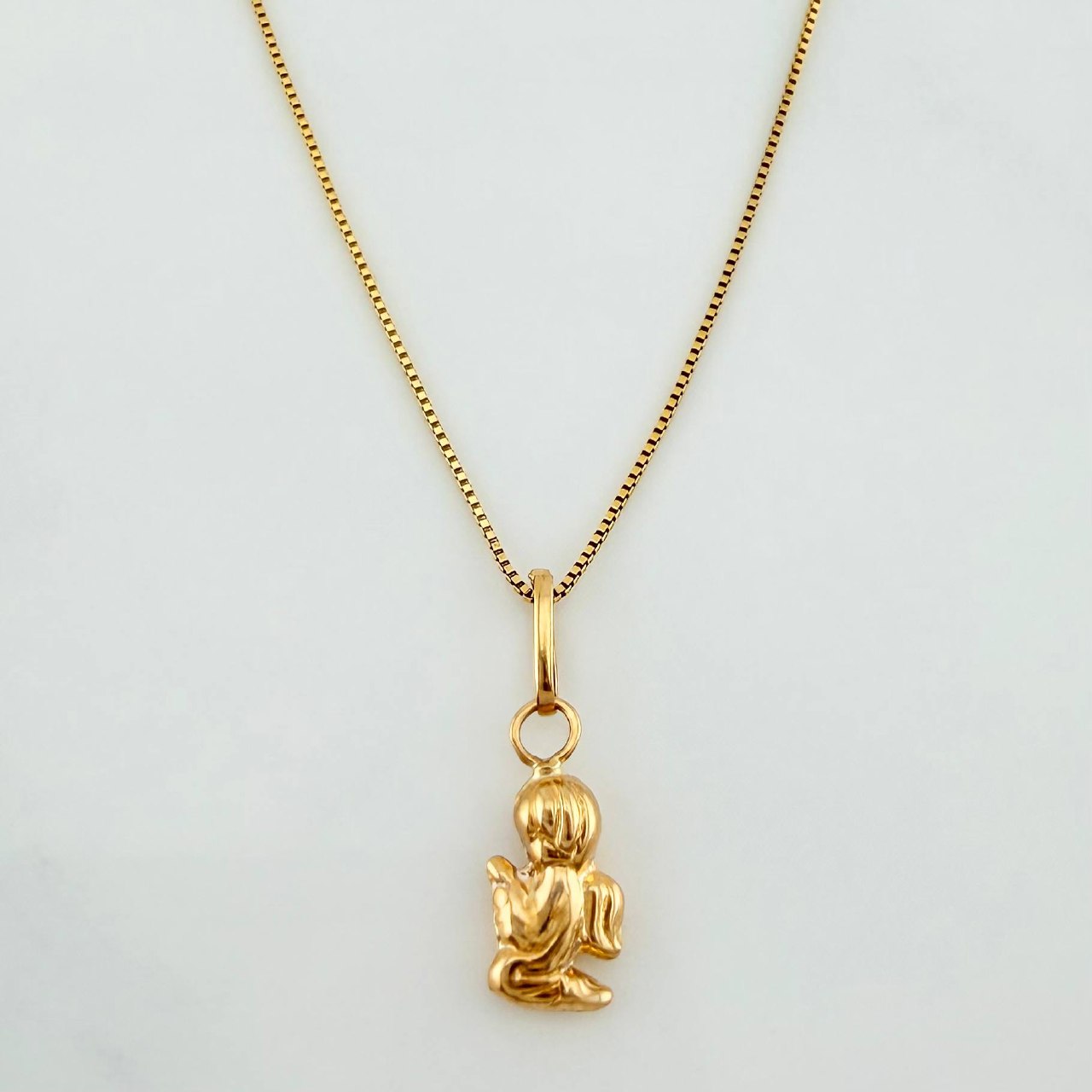 Venetian Chain Set + Guardian Angel Pendant / 1.1g / 17 3/4 in Yellow Gold 18K