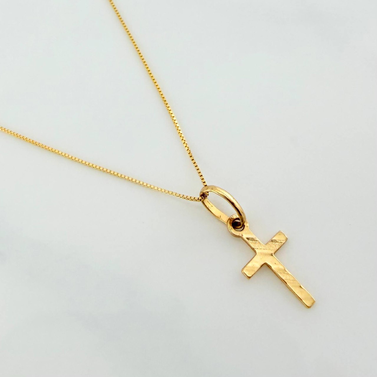 Set Venetian Chain + Pendant Cross / 1.15gr / 17 3/4 in Yellow Gold 18K