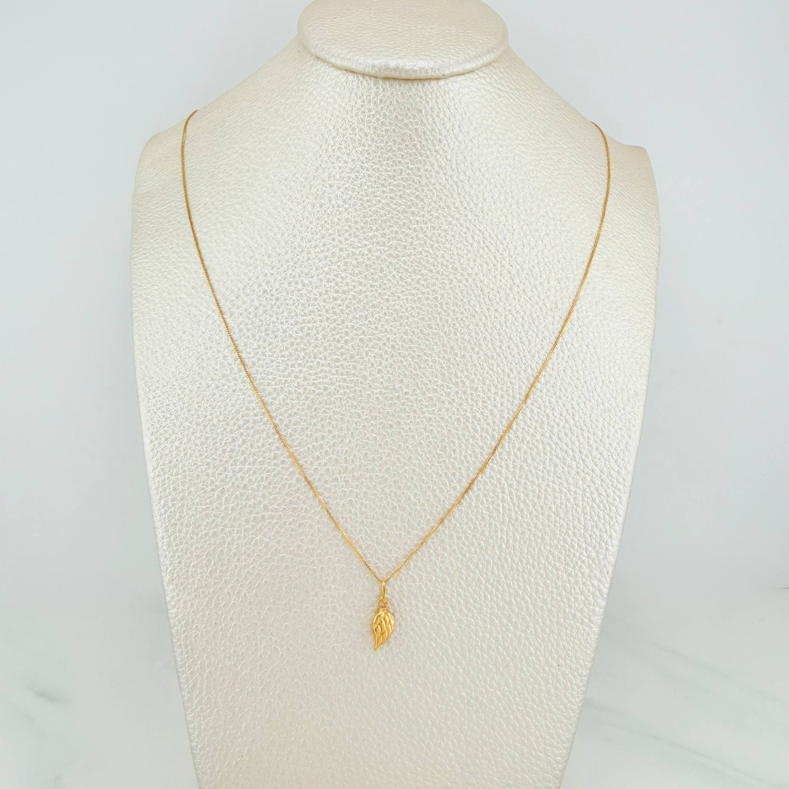 Venetian Chain Set + Wing Pendant / 1.05g / 17 3/4 in 18K Yellow Gold