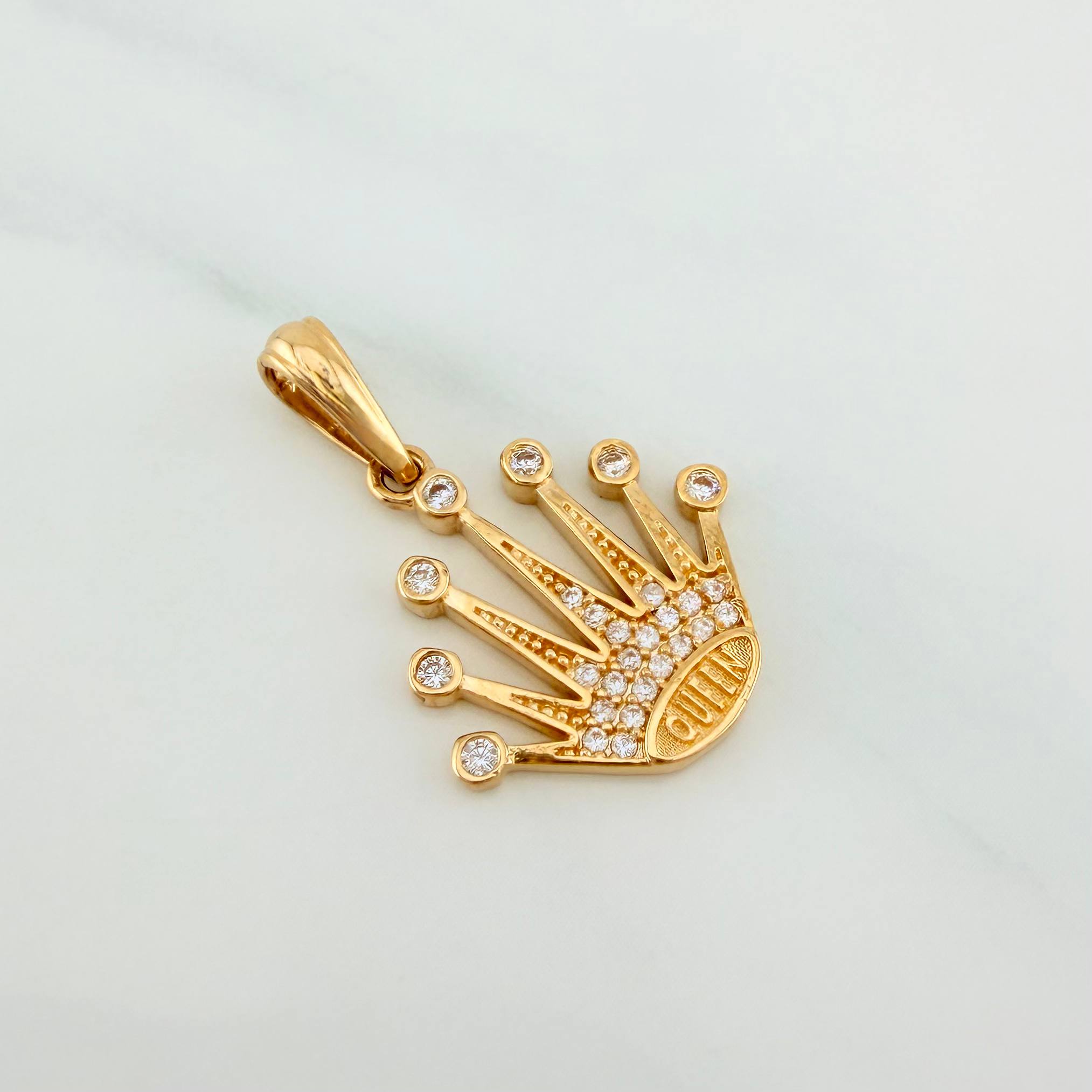 Pendant Crown 2.35 g / 1 in Yellow Gold 18K