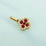 Clover Pendant 1.1 g / 3/4 in 18K Yellow Gold