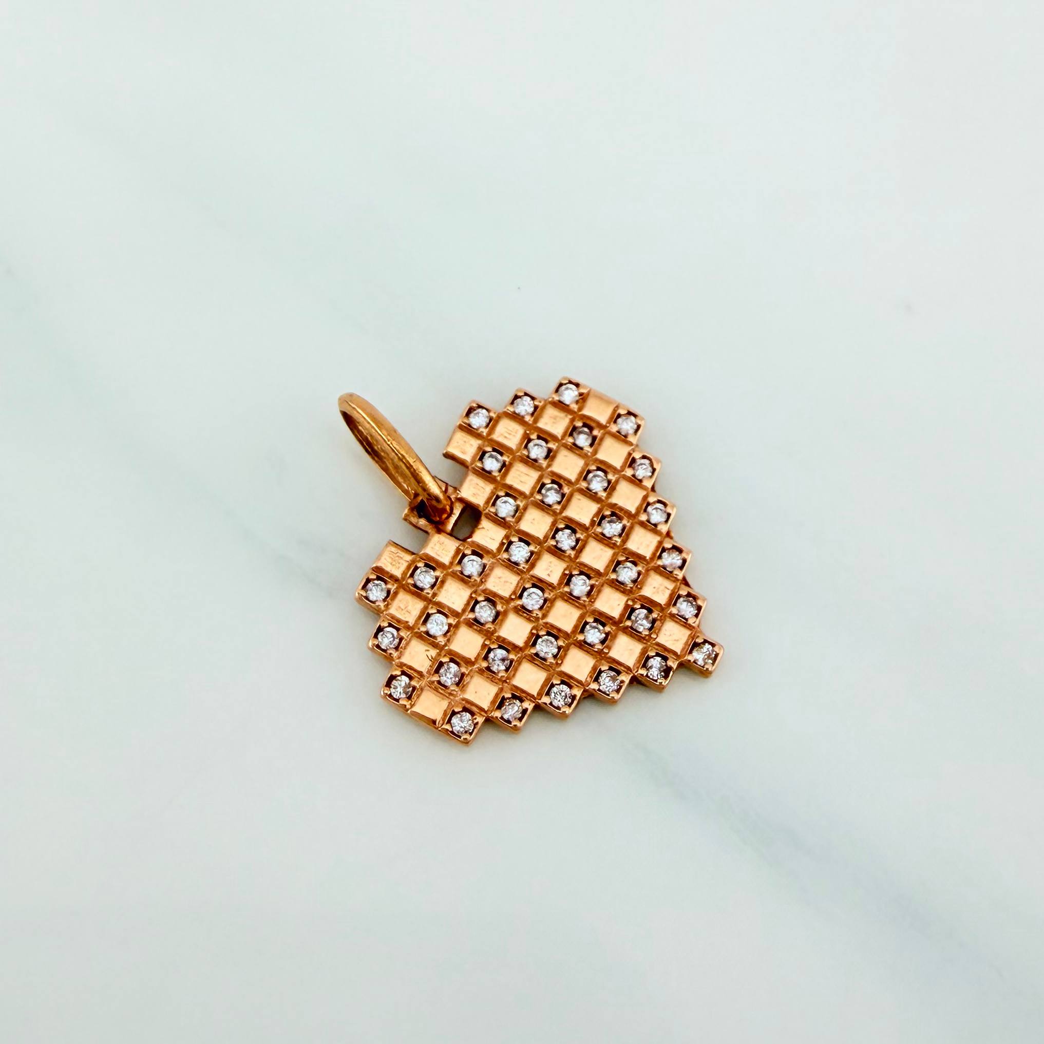 Pendant Grid Heart 2 g / 3/4 in 18K Rose Gold