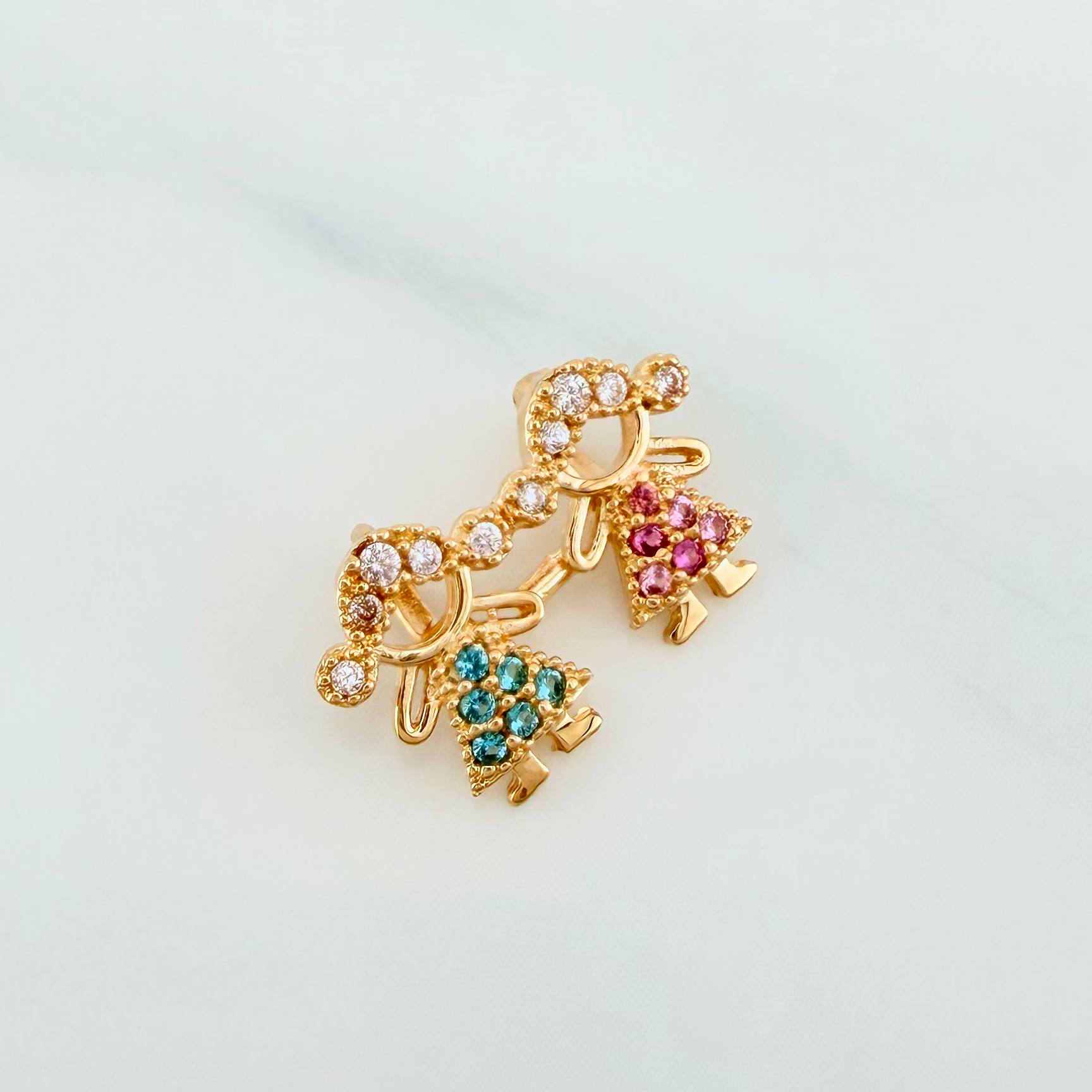 Dije Silueta Niñas 1.2 g / 1/2 in Oro Amarillo 18K