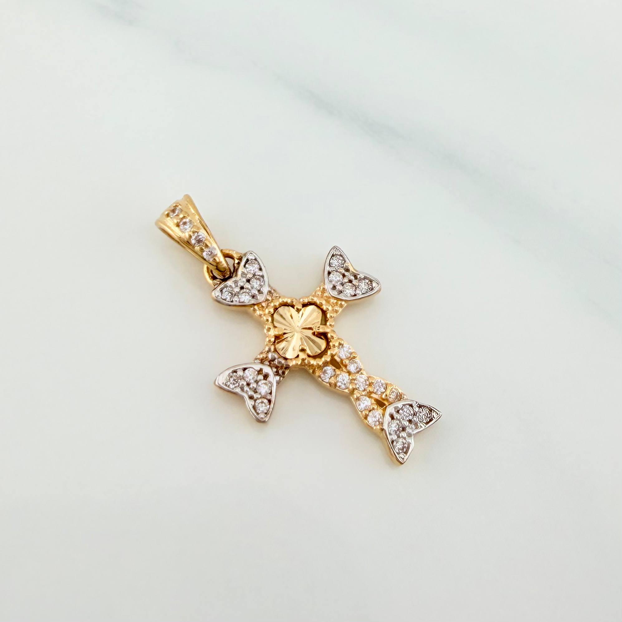 Clover Cross Pendant 1.6 g / 1 in Two Yellow White Gold 18K