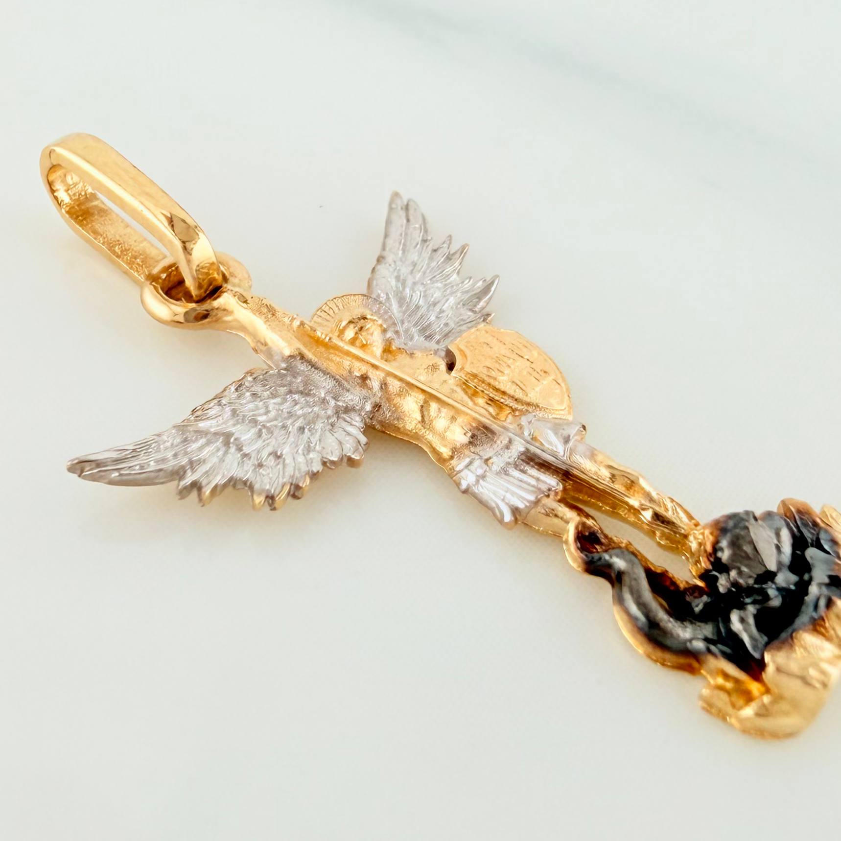 Pendant Saint Michael Archangel 1.75 g / 1 in Three Golds 18K