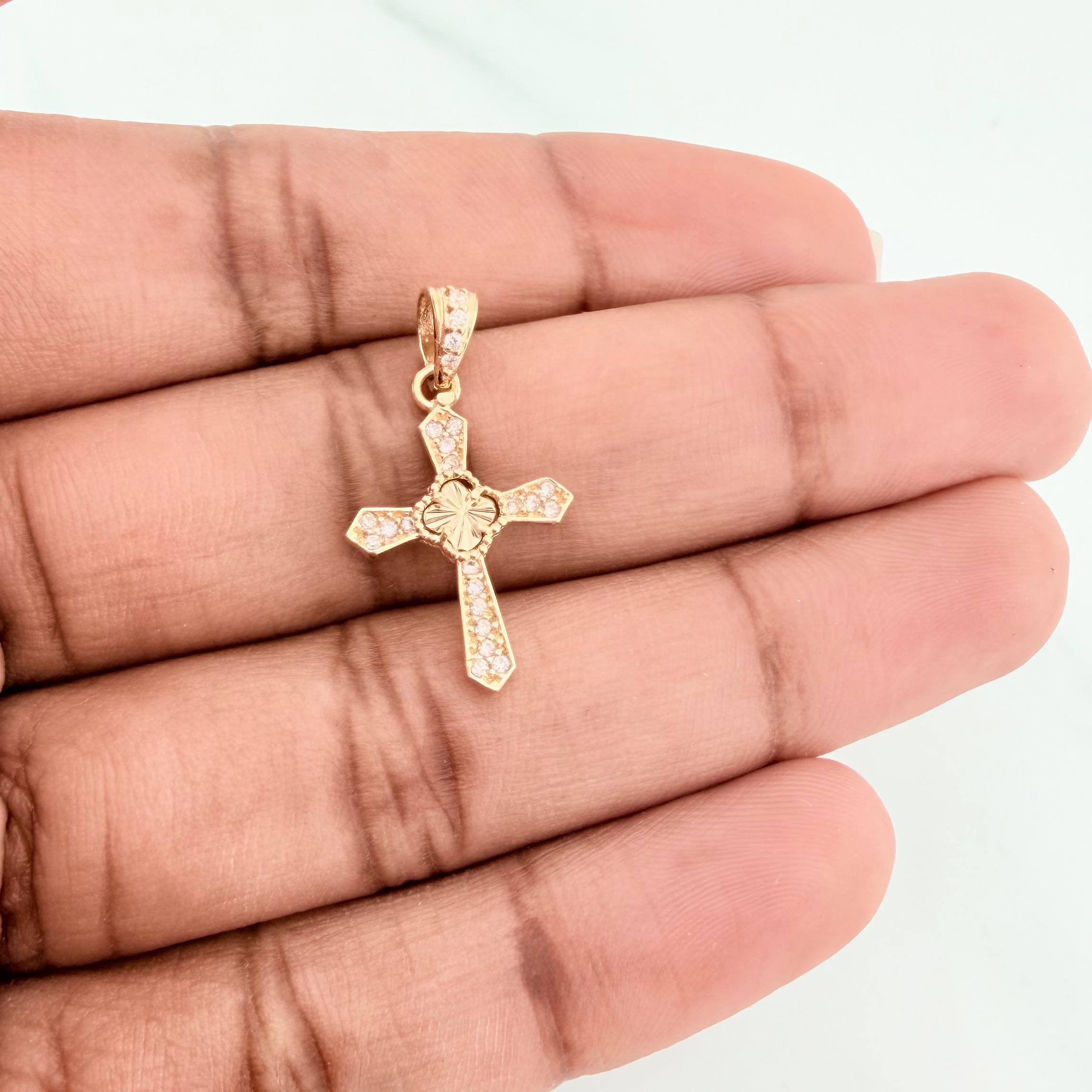 Clover Cross Pendant 1.2 g / 1 in Yellow Gold 18K