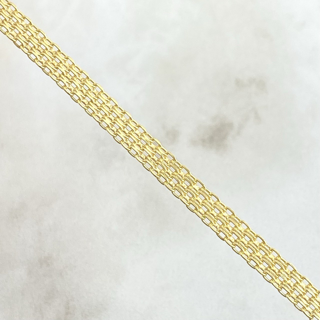 Bismark Chain 15.45gr / 23 1/2 in / 18K Gold +1
