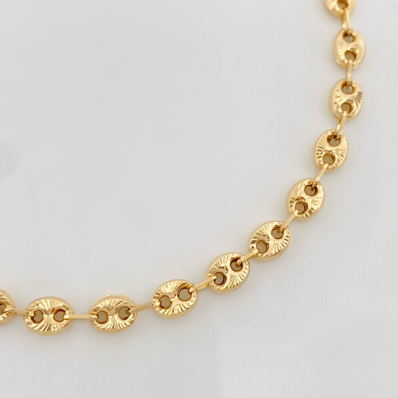 Pulso GC Diamantada 3.75g / 7 1/2 in / 4.85mm Oro Amarillo 18K