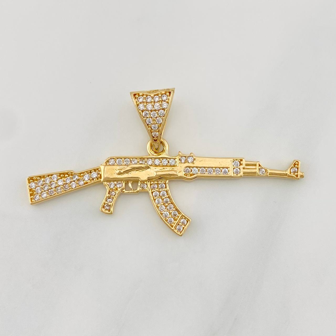 Dije Fusil 3.5g / 3/4 in Oro Amarillo 18K
