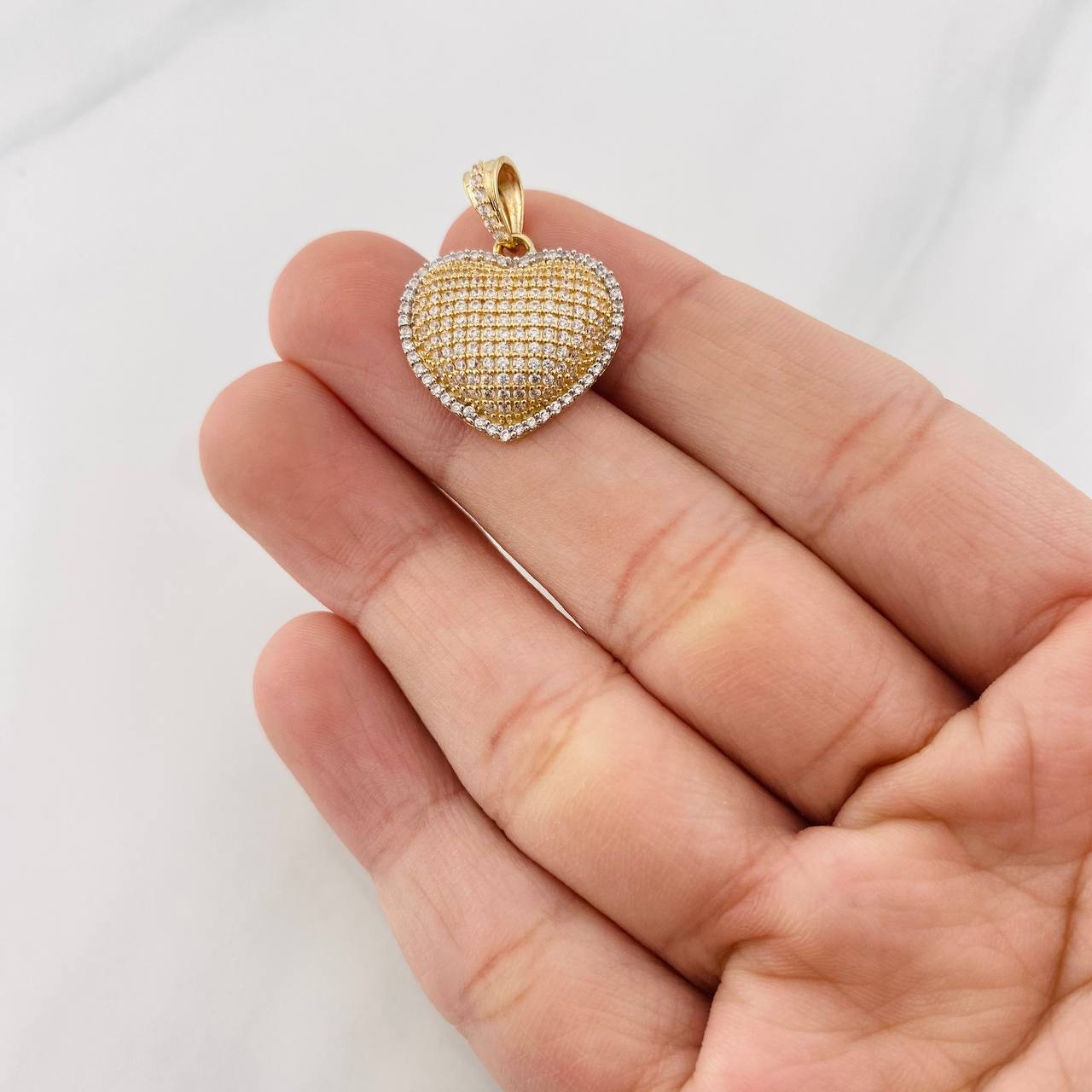 Pendant Dense Heart 3.3g / 3/4 in Two Golds Yellow White 18K
