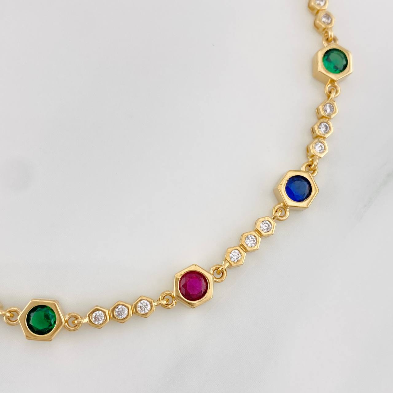 Halo Tuerca Bracelet 9.1g / 7 in / 2.89mm 18K Yellow Gold