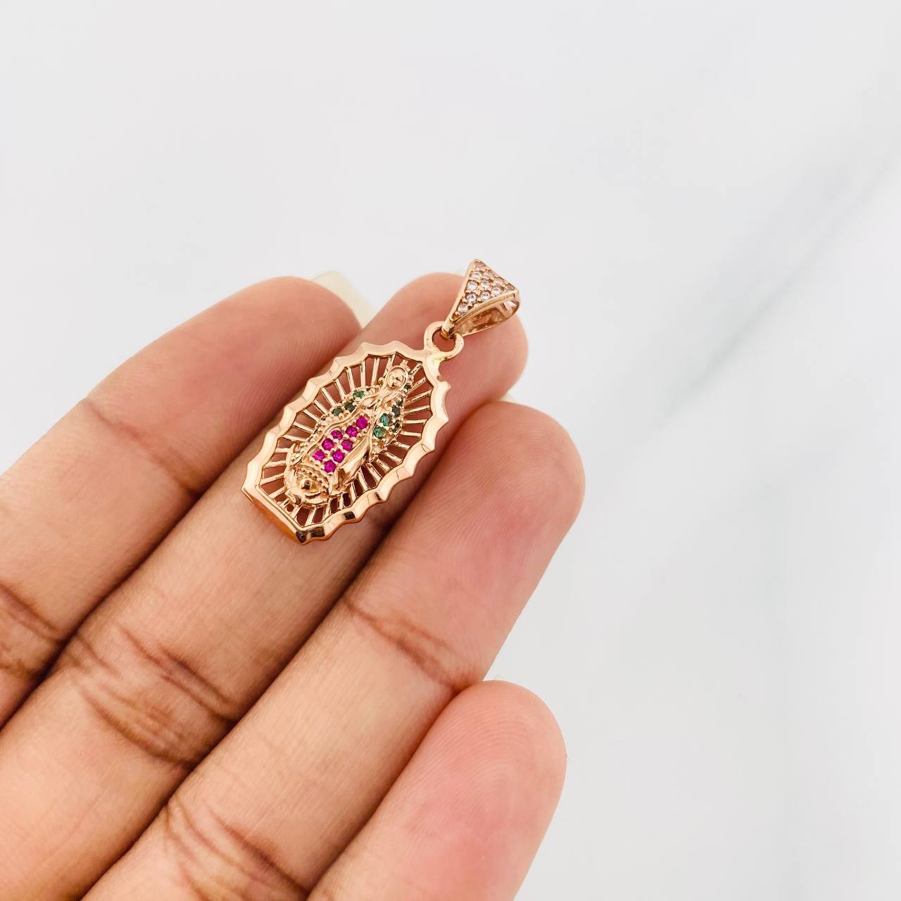 Dije Virgen de Guadalupe 2.9g / 1 1/4 in Oro Rosa 18K
