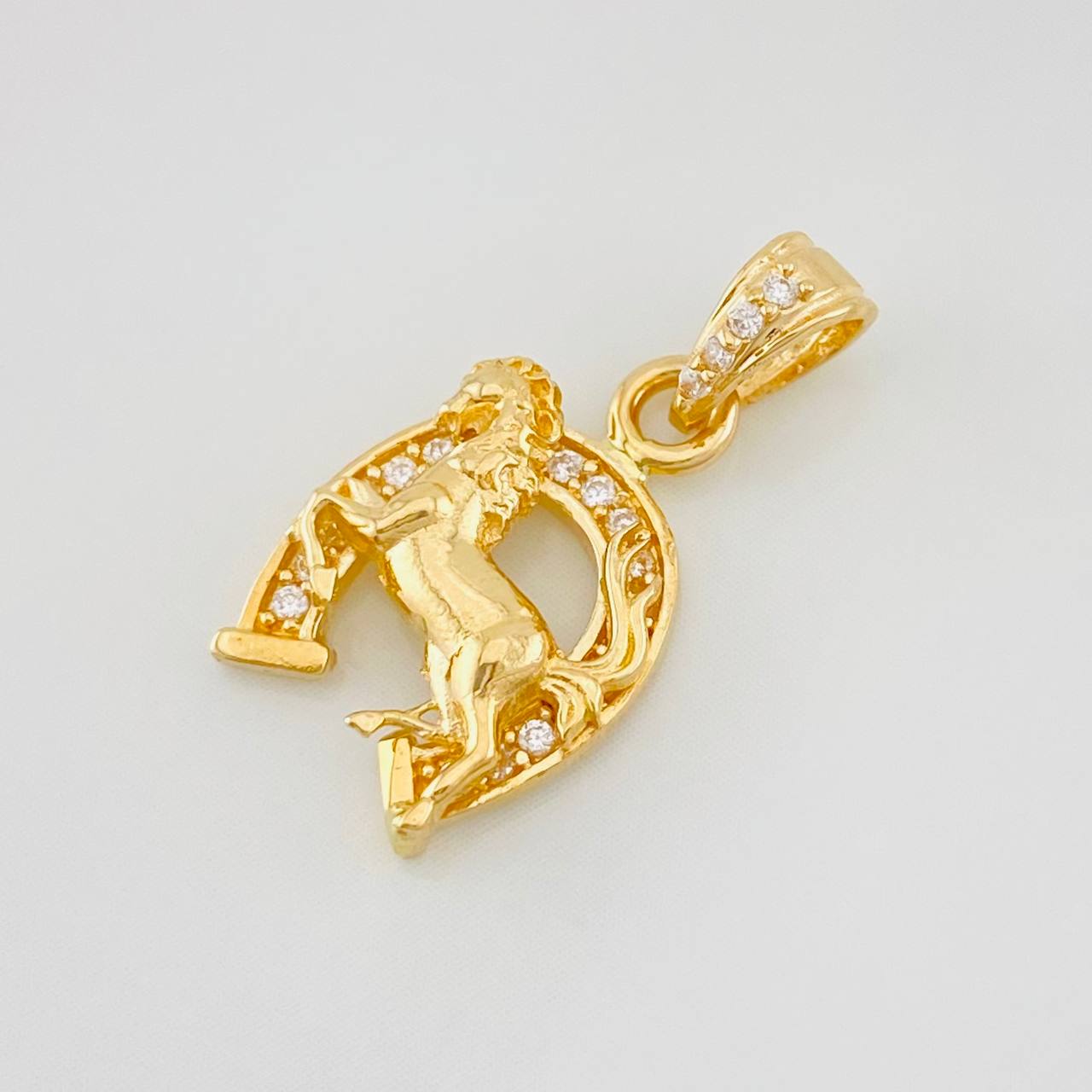 Dije Herradura Caballo 1.8g / 3/4 in Oro Amarillo 18K