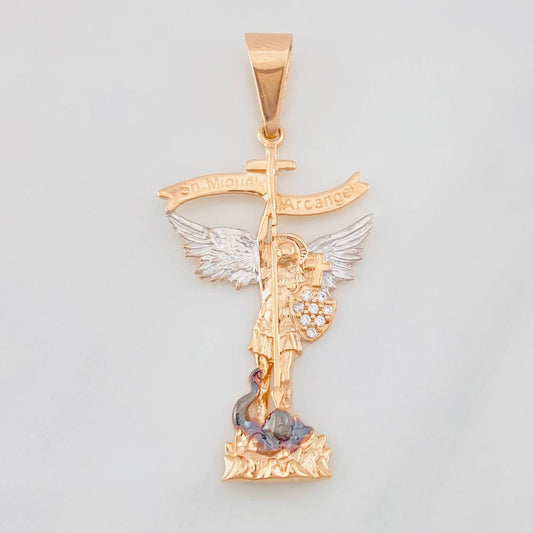 Dije San Miguel Arcángel 2.45g / 1 1/2 in Tres Oros 18K