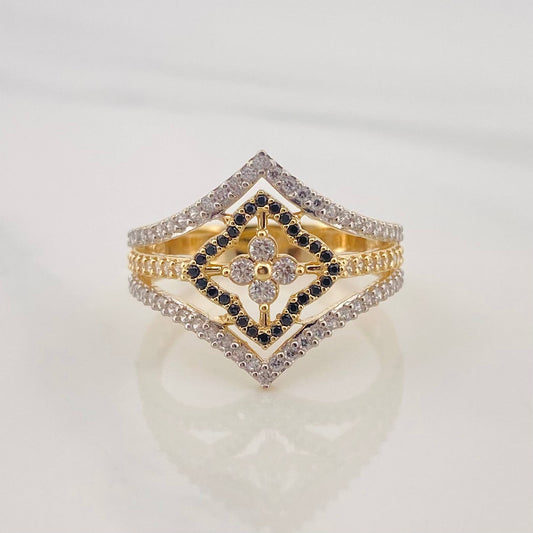 Rhombus Ring 3.75g / Size 7 3/4 Two-Tone Yellow and White Gold 18K