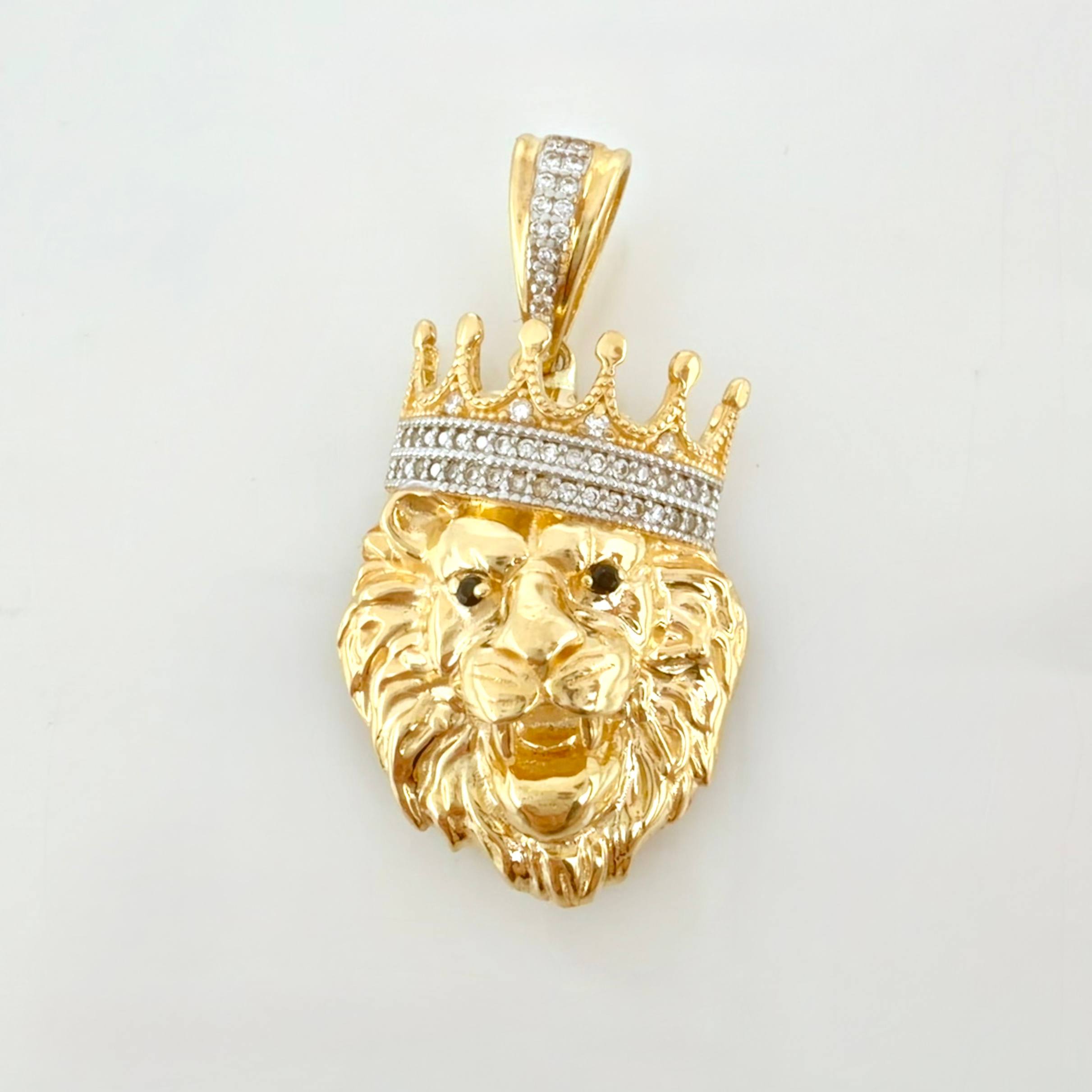 Dije Leon Coronado 10gr / 1 1/2 in / Oro Amarillo 18K ©