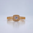 Square Halo Ring 2.45gr / Size 6 1/4 / 18K Gold &