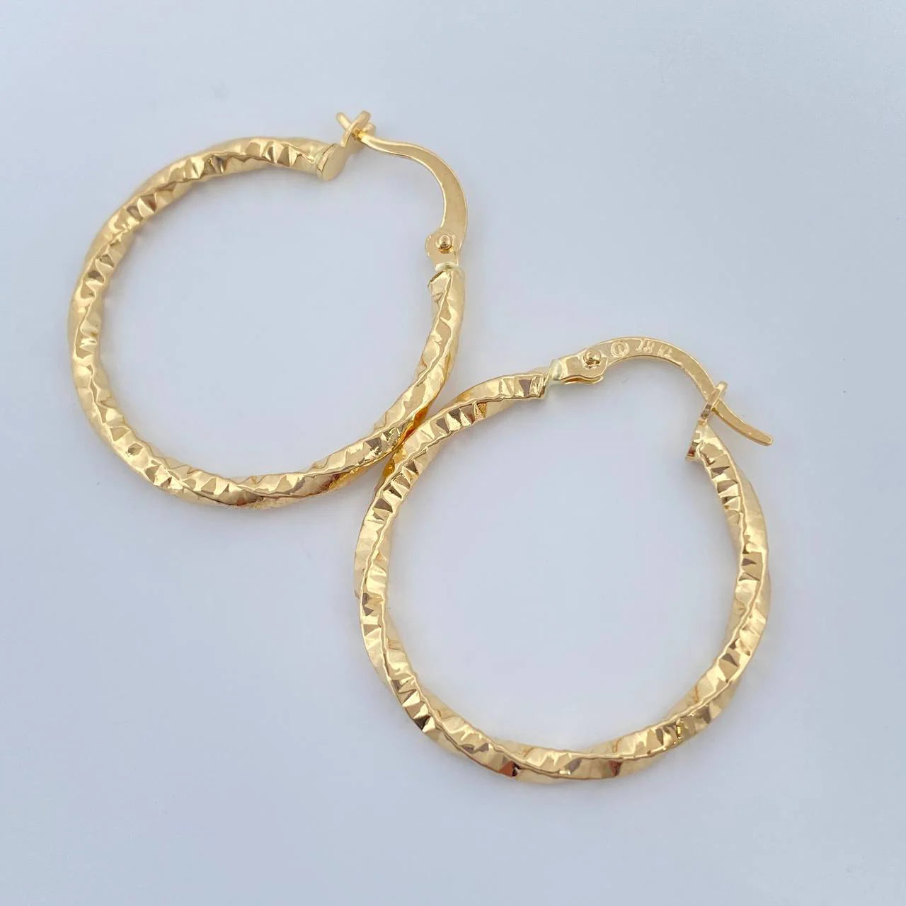 Candongas Yudi 1.85gr / 1 in / Oro Amarillo 18K %