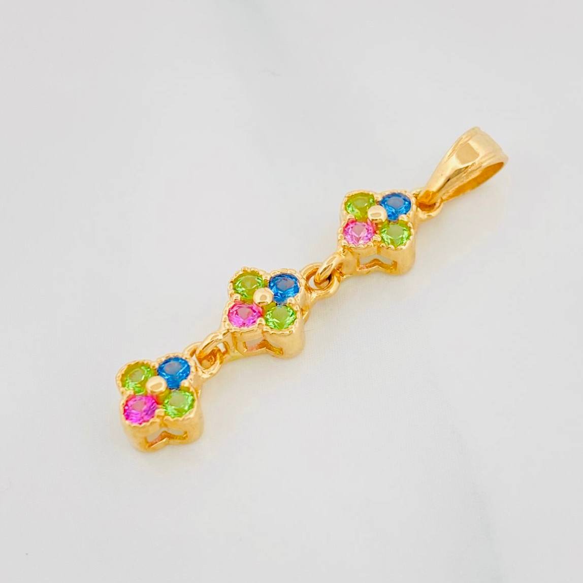 Pendant Flowers 1.55g / 1 1/4 in 18K Yellow Gold