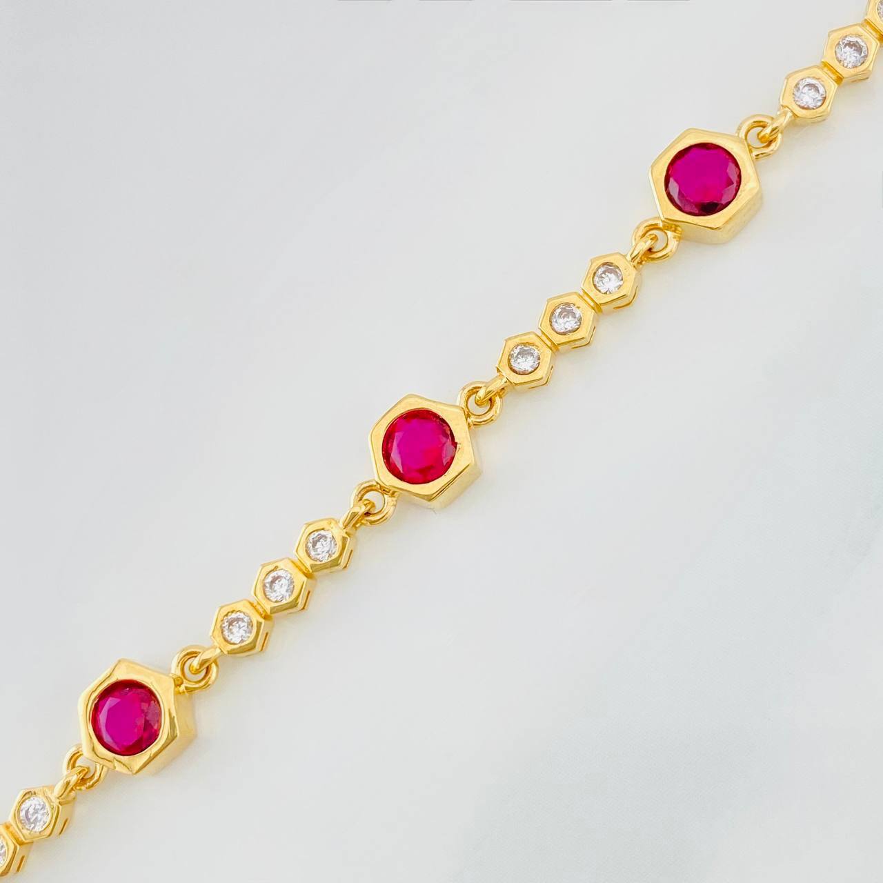 Pulso Halo 8.85g / 6 3/4 in / 6mm Oro Amarillo 18K