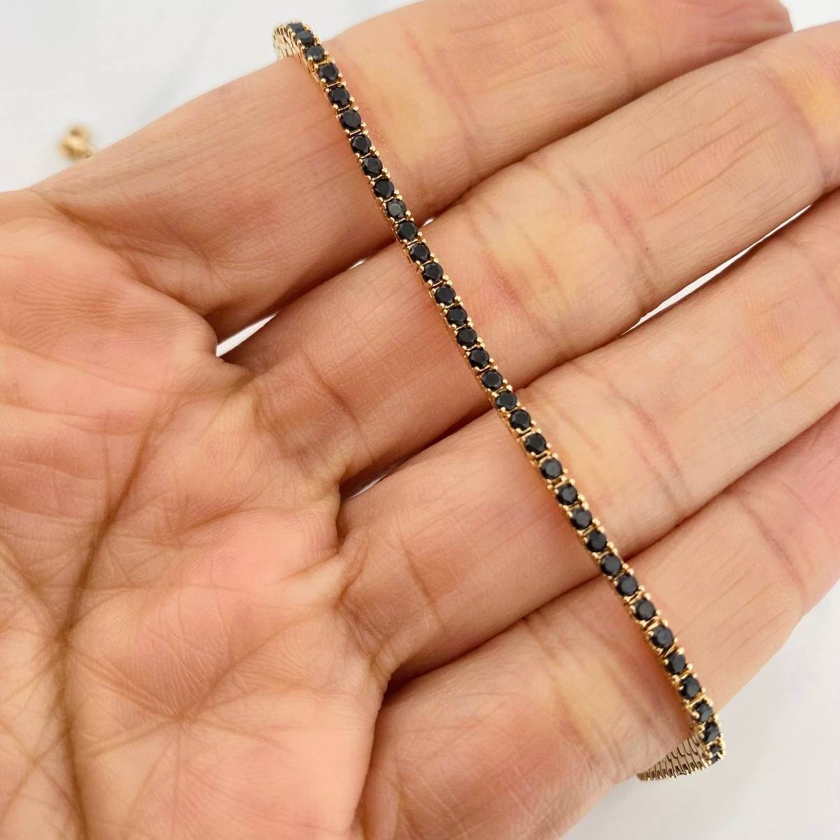 Tennis Bracelet 7.85g / 7 3/4 in / 1.9mm Yellow Gold 18K