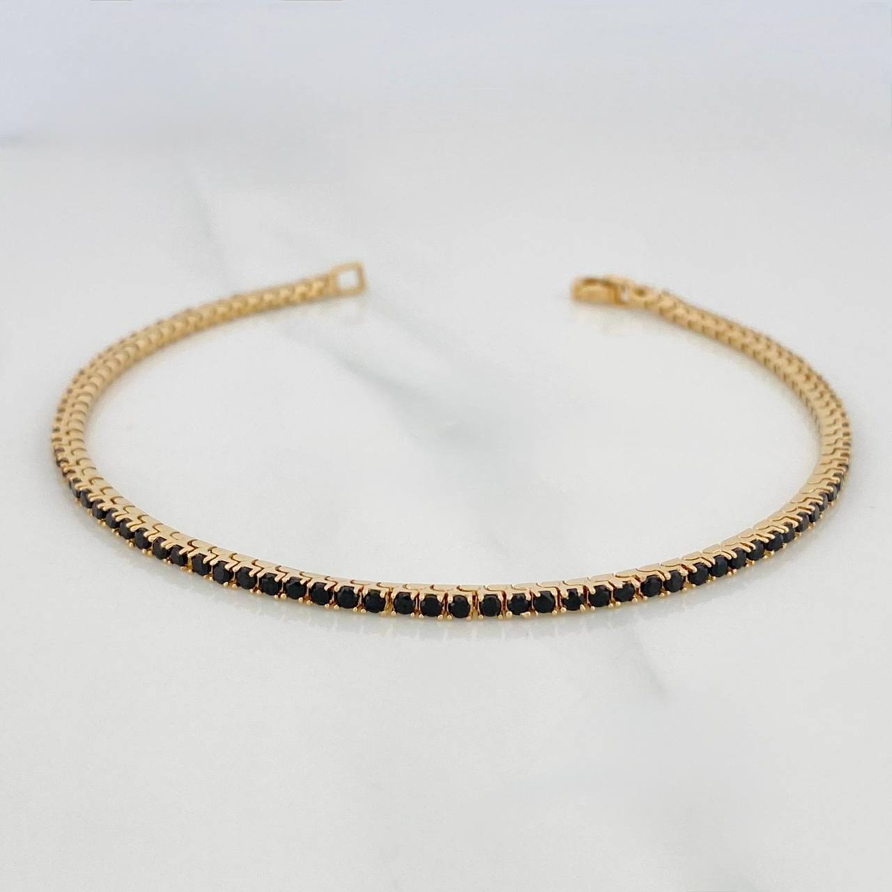 Tennis Bracelet 7.85g / 7 3/4 in / 1.9mm Yellow Gold 18K